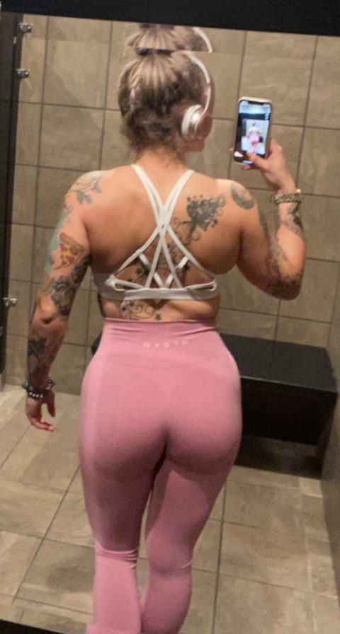 @fitnessfreakamber