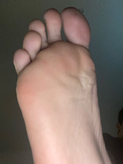 @peetfeet