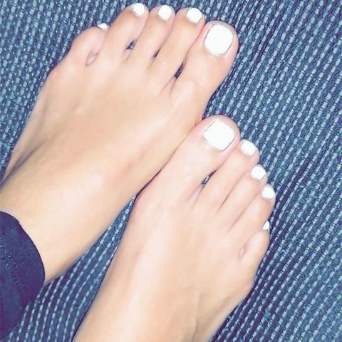 @prettylilfeet17