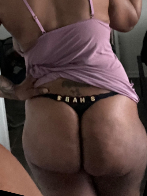 @queentaylamae