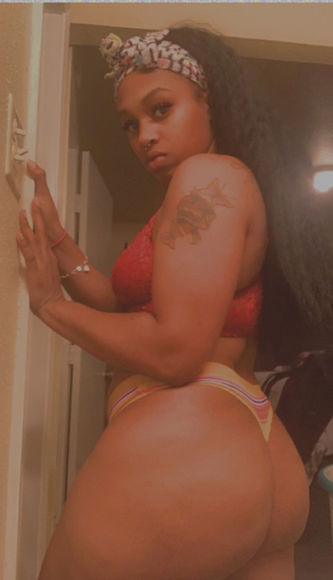 @thickksonya210