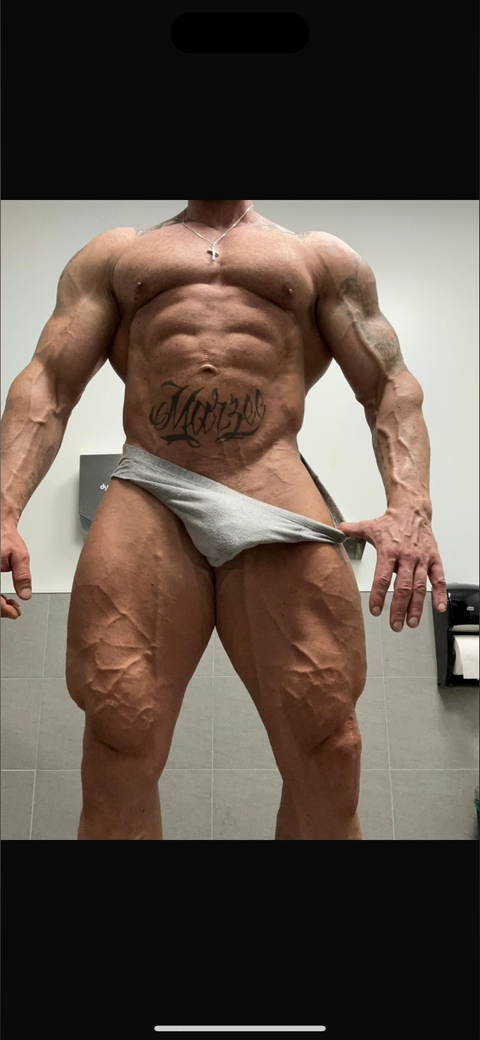 @maximusgluteus