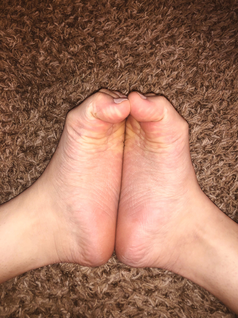 @babydollfeet100