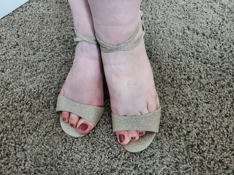 millymaefeet nude