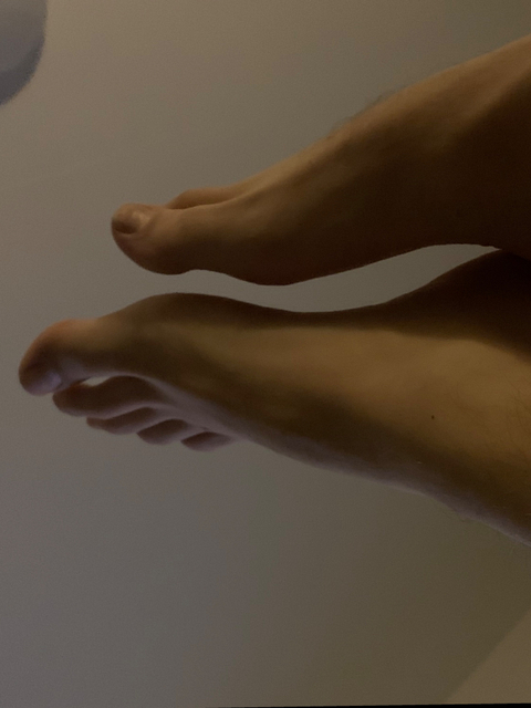 warrenandfeet nude