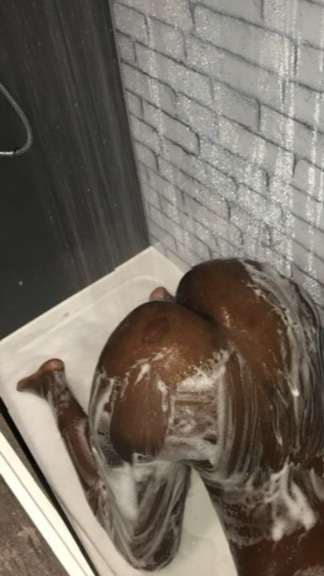 dripinchocolate nude