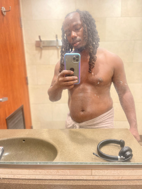 dreadheadeloww nude