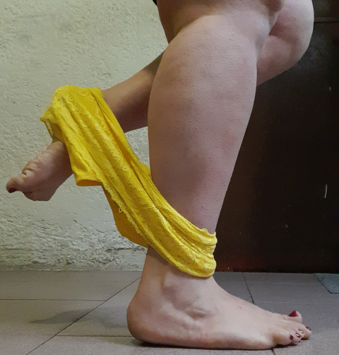 astro_feet nude