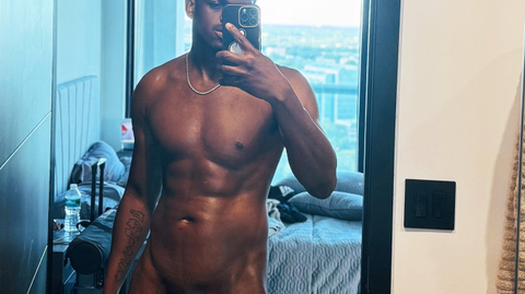 zaddyshouse2 nude