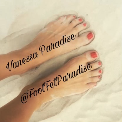 @footfetish_paradise