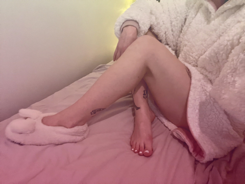 annaslittlefeet nude