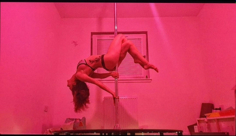 polequeen01 nude