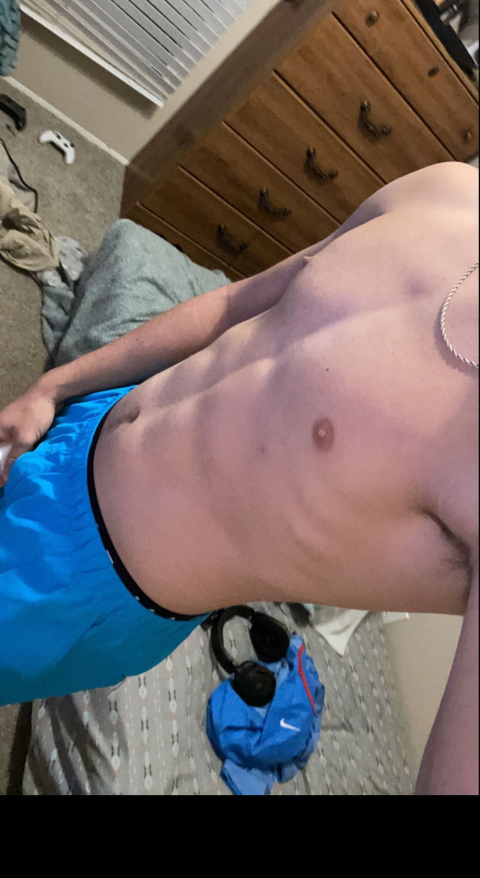 carsonb22 nude