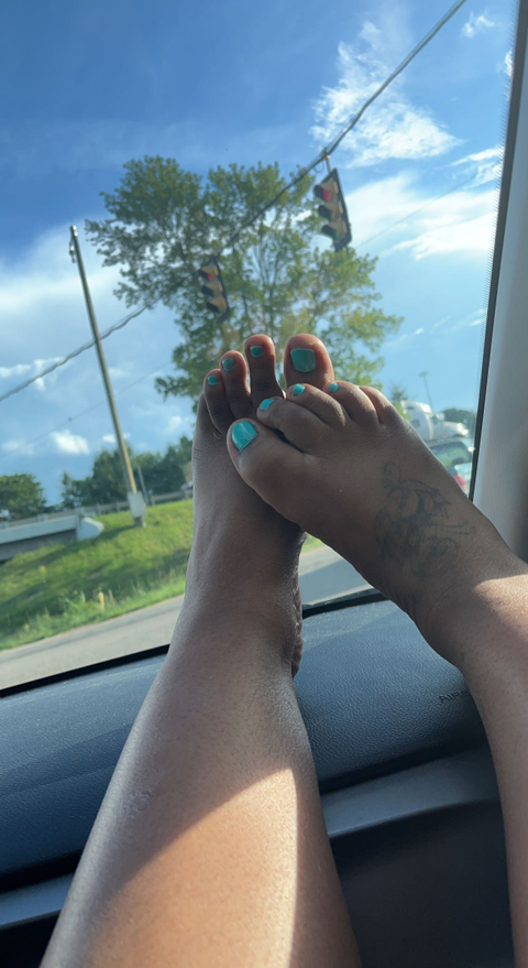 prettyfeetnae2 nude