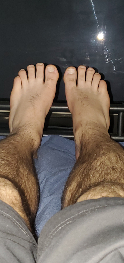 @robertsfeet83