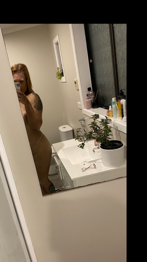 tania_xx nude