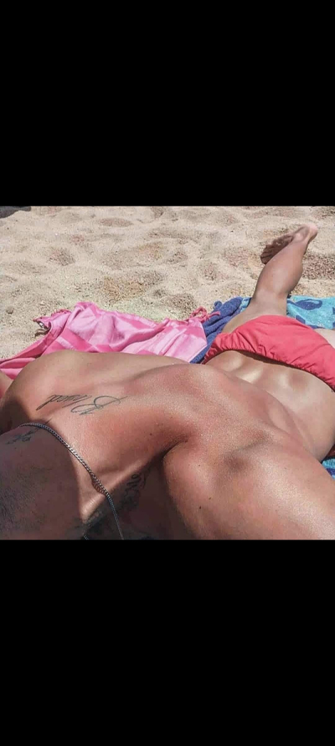 nickyjjrofficial nude