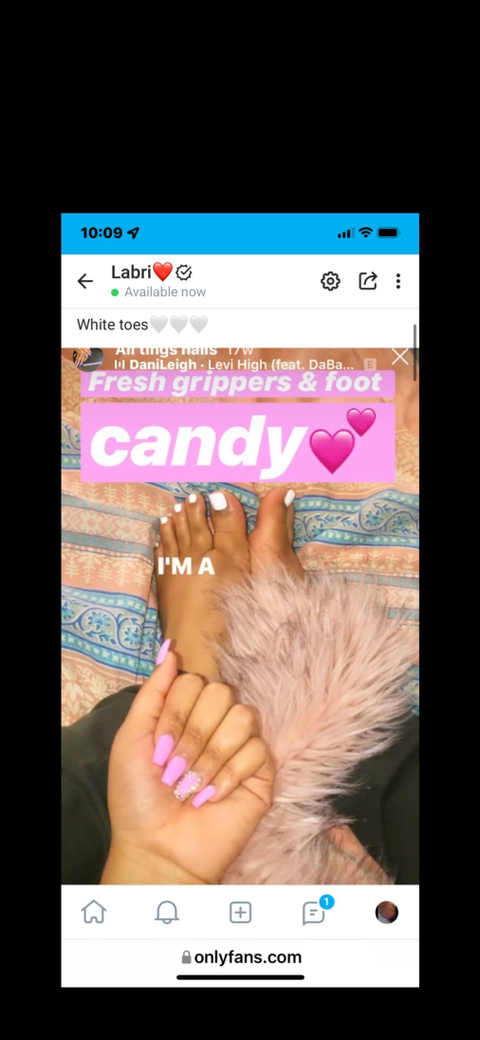 labriwitdafeet nude