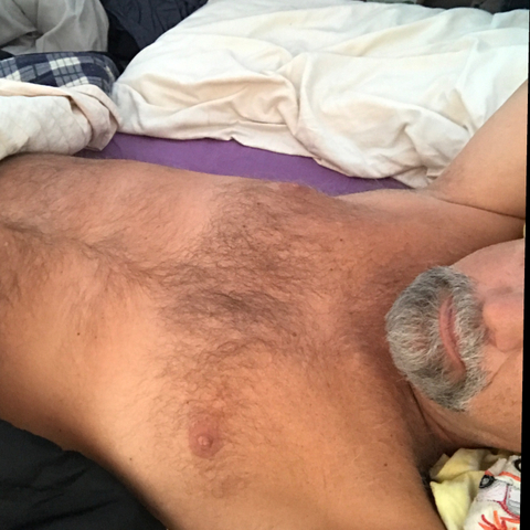 hung_girthy_dad nude