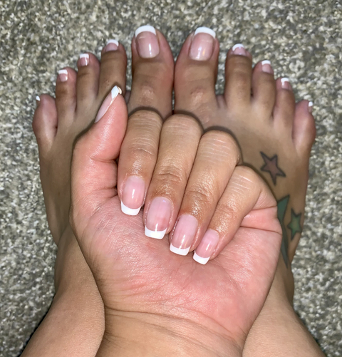 @handsandfeetonfleek