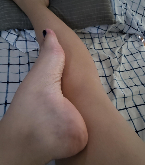 justfeets23 nude