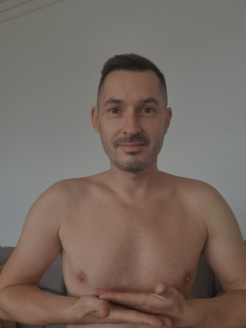 @nudemassageuk