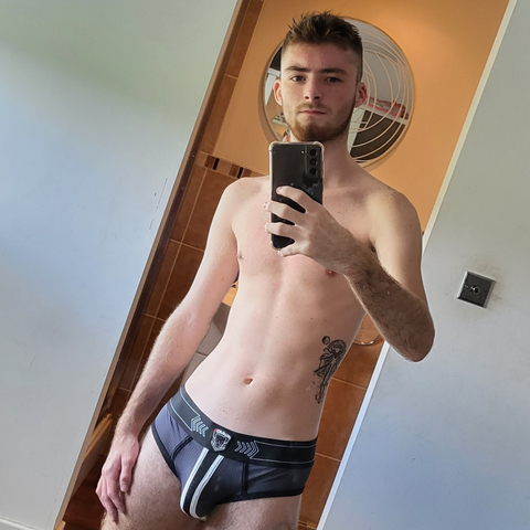 @twink_tyler_mcr