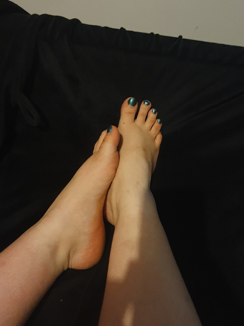 desirefootsie nude