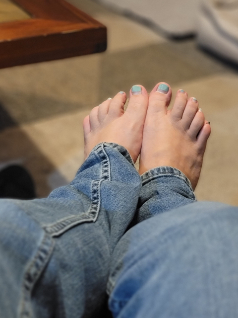 pedi_is_the_game nude