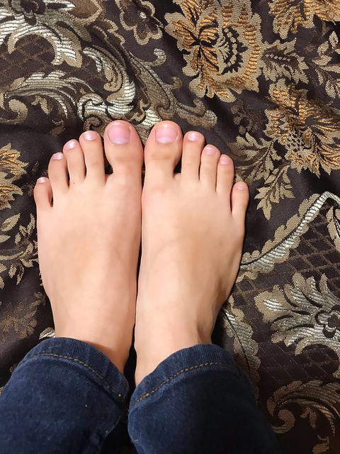 tippytoessx nude