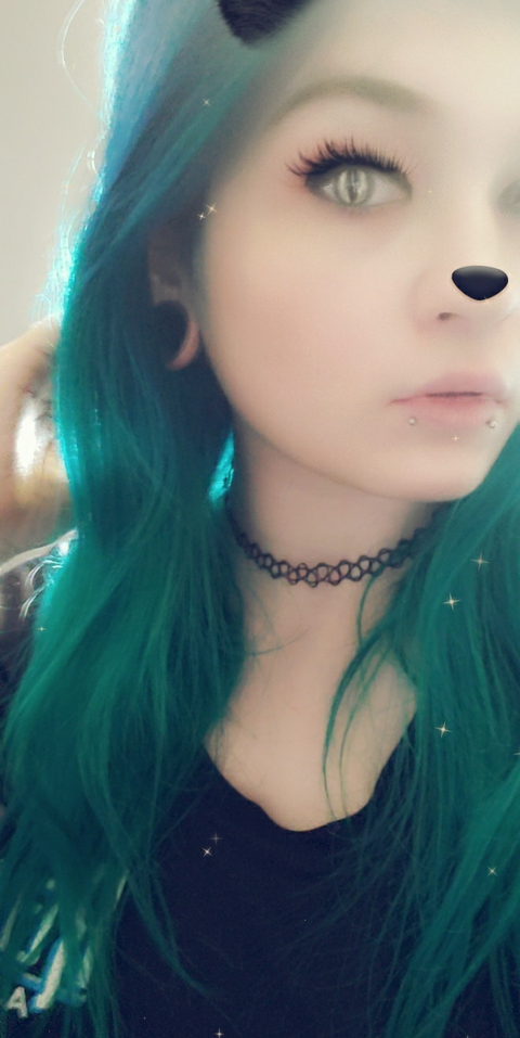 Blue Haired Beauty - daddyslilprob OnlyFans