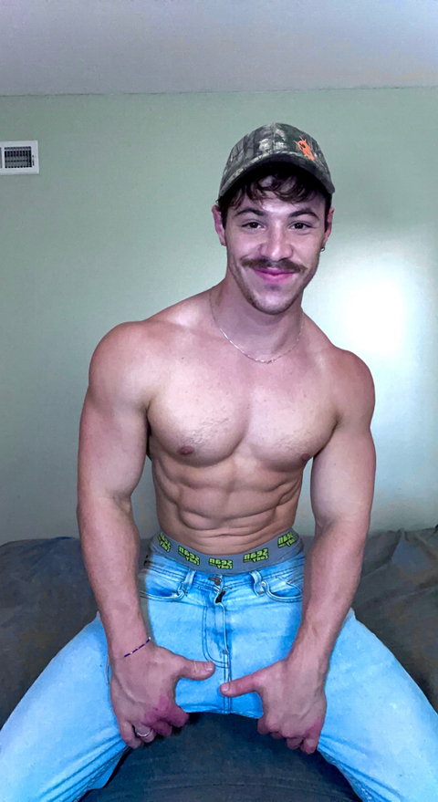 Kyle fletcher OnlyFans Account - kyle_fletcher