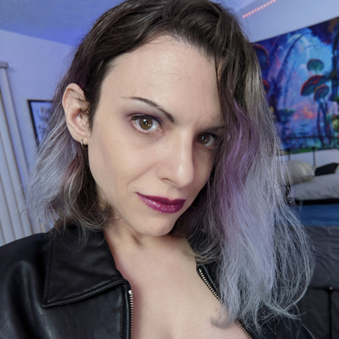 Evelyn Nyte - evelynnyte OnlyFans