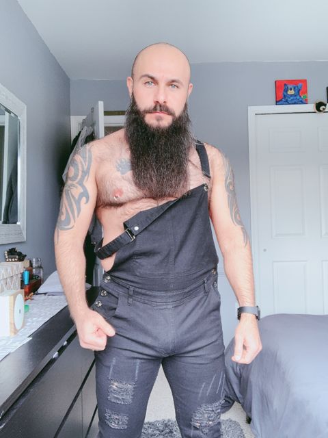 Image of beardedbearman OnlyFans