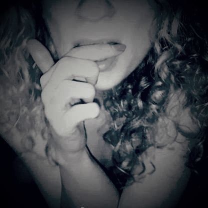Image of sexmonkeyandscarlet OnlyFans