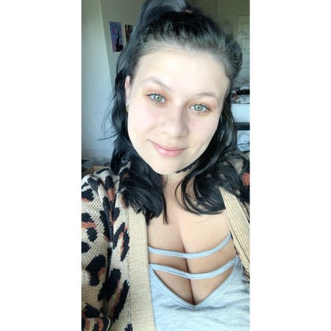 Image of bbyraebae OnlyFans