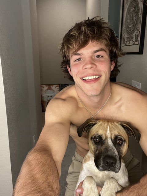 Image of emeraldboy2222 OnlyFans