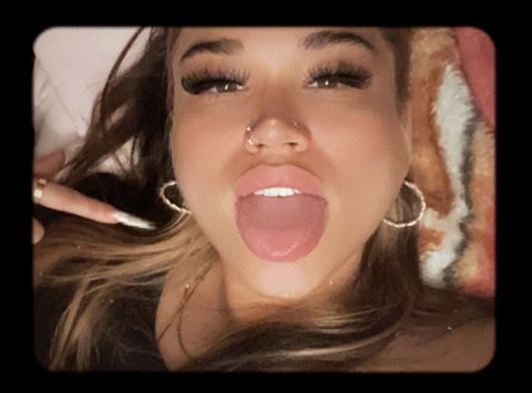 Image of miaxx123 OnlyFans