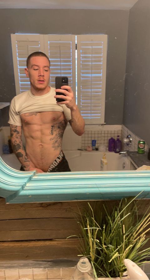 Image of billyredsfree OnlyFans