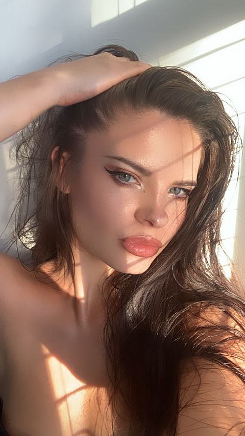 Image of valentinaclem OnlyFans
