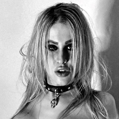 Image of avrilvixxxenvip OnlyFans