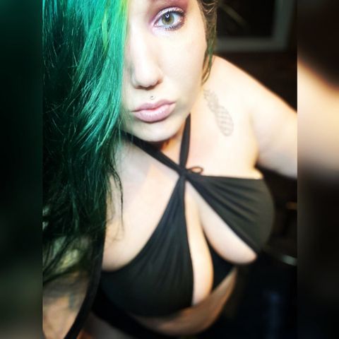 Image of hotmessjessxxx OnlyFans