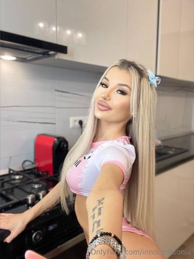 OnlyFans Glow-Up: <strong>Sonia</strong> Unveils a Fresh New Look