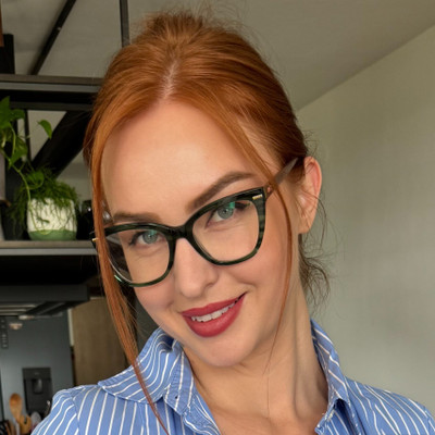 OnlyFans Glow-Up: <strong>𝐒𝐜𝐚𝐫𝐥𝐞𝐭 | 𝐑𝐞𝐝 𝐃𝐫𝐚𝐠𝐨𝐧 🐲🔥</strong> Unleashes a Bold New Look