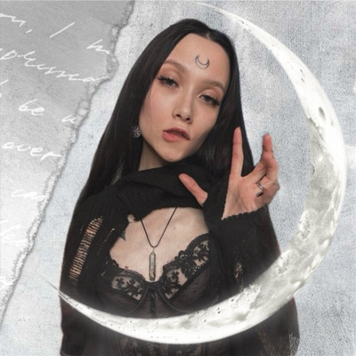 OnlyFans Glow-Up: <strong>Moon Rider</strong> Unleashes a Bold New Look