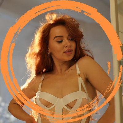 OnlyFans Glow-Up: <strong>𝐌𝐈𝐒𝐒 𝐑𝐄𝐃𝐇𝐄𝐀𝐃🦊</strong> Unveils a Bold New Look