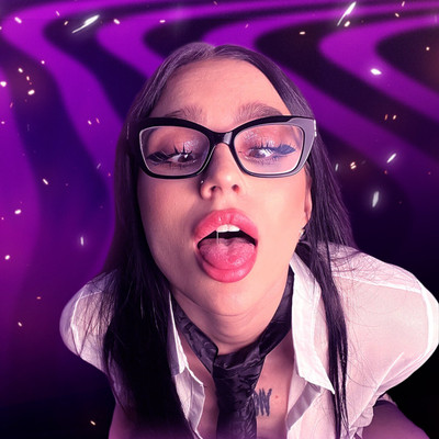 Sneaky Mikki Unveils a Bold New Look on OnlyFans: Fresh Photos, Fierce Header, and Even Spicier Vibes