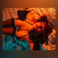 Sultry New Look: <strong>𝑴𝒊𝒓𝒂𝒏𝒅𝒂</strong> (<strong>miranda_faith</strong>) Unveils a Fresh OnlyFans Makeover