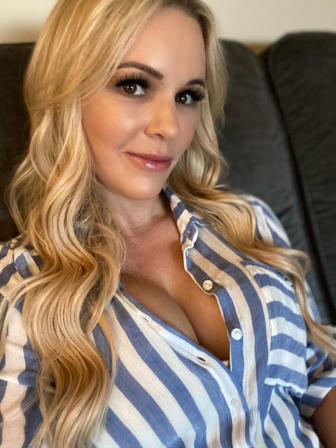 FuneralBarbie profile picture