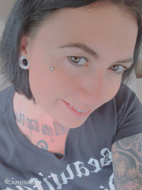 Phoenixx profile picture